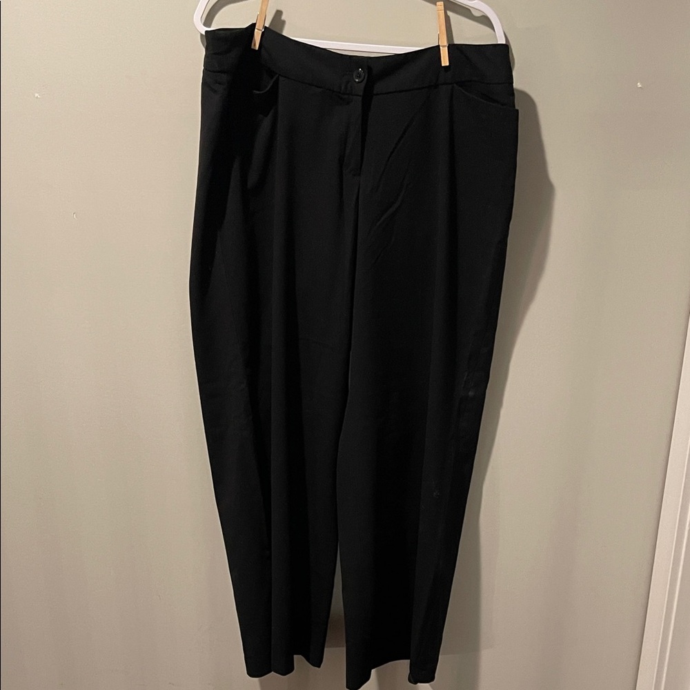 Women’s Black Pants